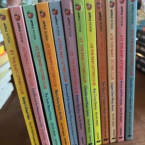 Set of 12 original Babysitters club books